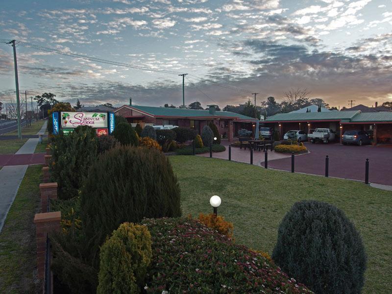Stannum Lodge Motor Inn Stanthorpe Esterno foto