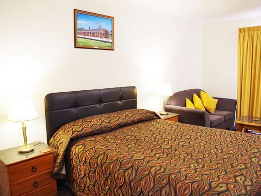 Stannum Lodge Motor Inn Stanthorpe Esterno foto
