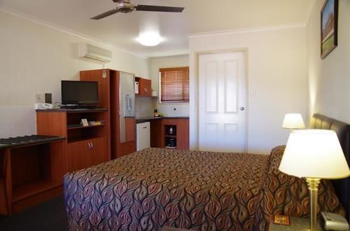 Stannum Lodge Motor Inn Stanthorpe Esterno foto
